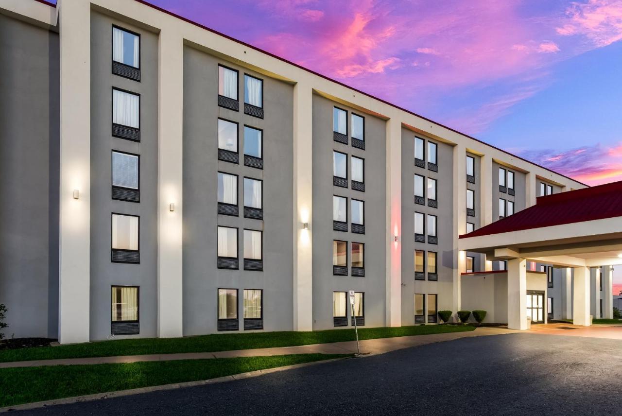 Red Roof Inn Nashville - Music City Экстерьер фото