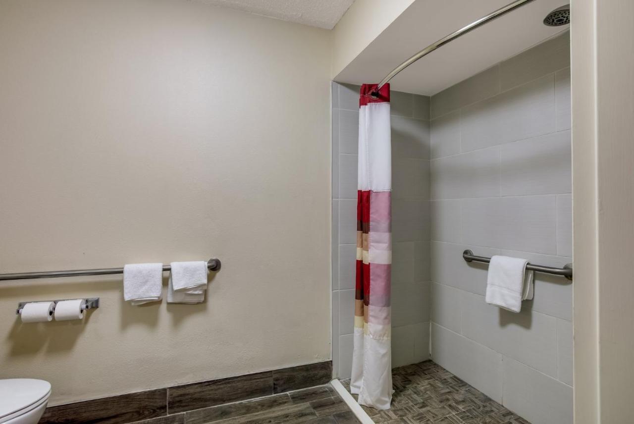 Red Roof Inn Nashville - Music City Экстерьер фото