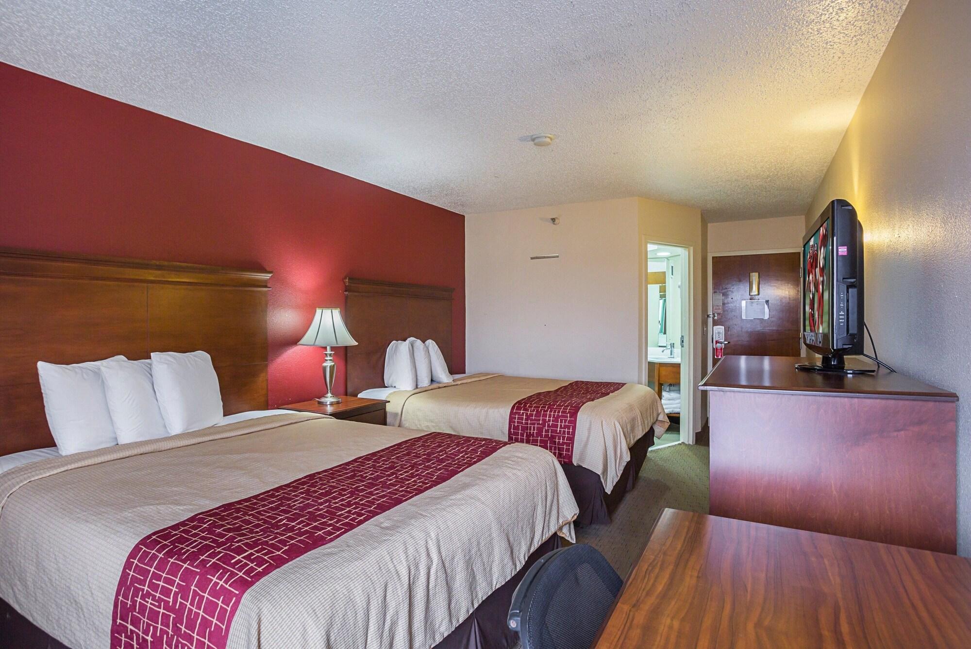 Red Roof Inn Nashville - Music City Экстерьер фото