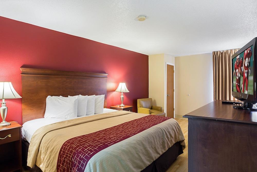 Red Roof Inn Nashville - Music City Экстерьер фото